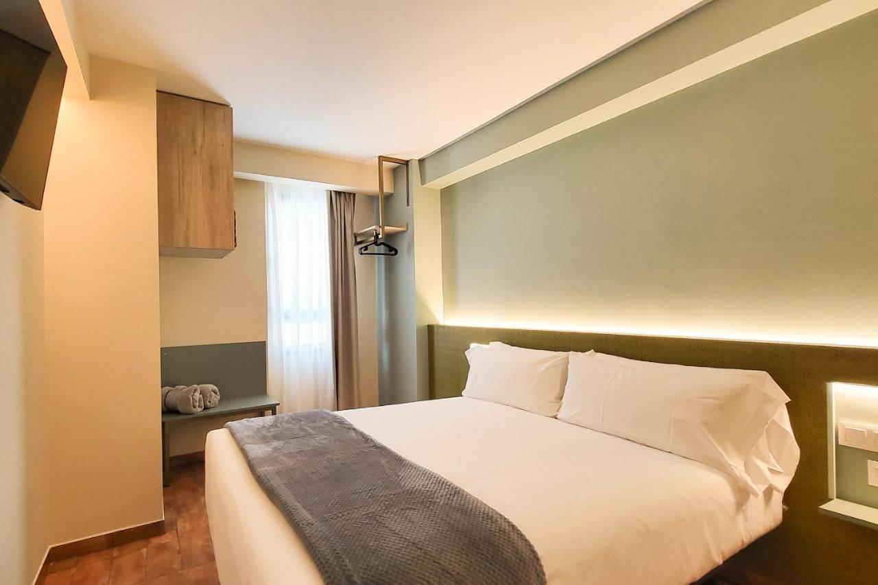 Apartamentos Las Ciencias B Valencia Eksteriør billede